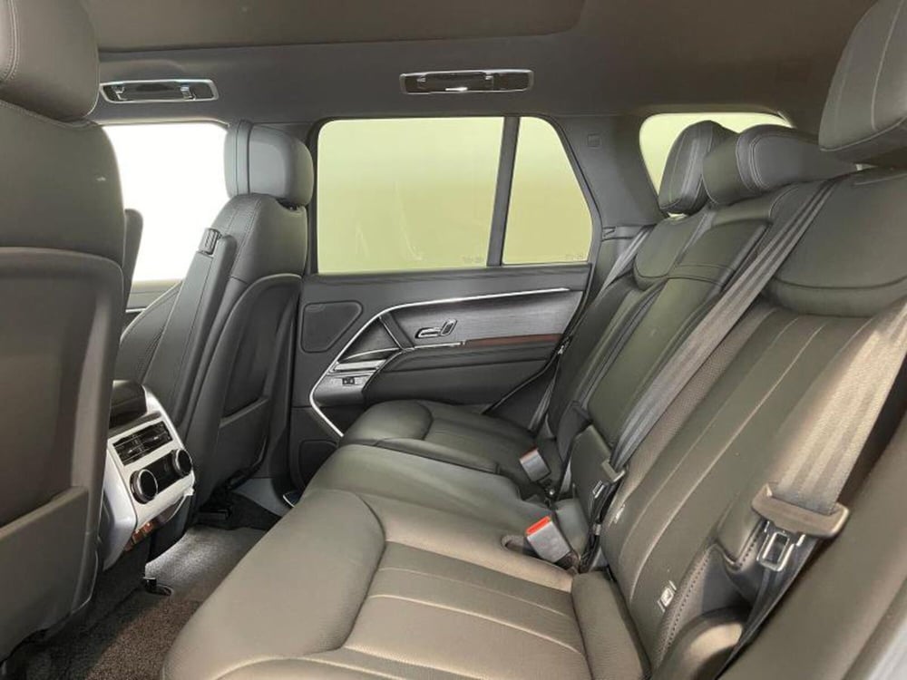 Land Rover Range Rover Sport nuova a Venezia (9)