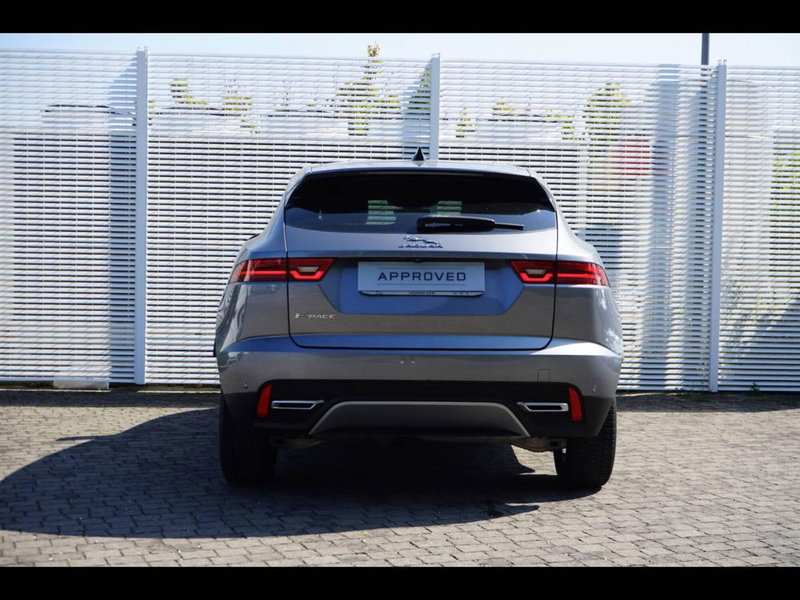 Jaguar E-Pace usata a Chieti (7)