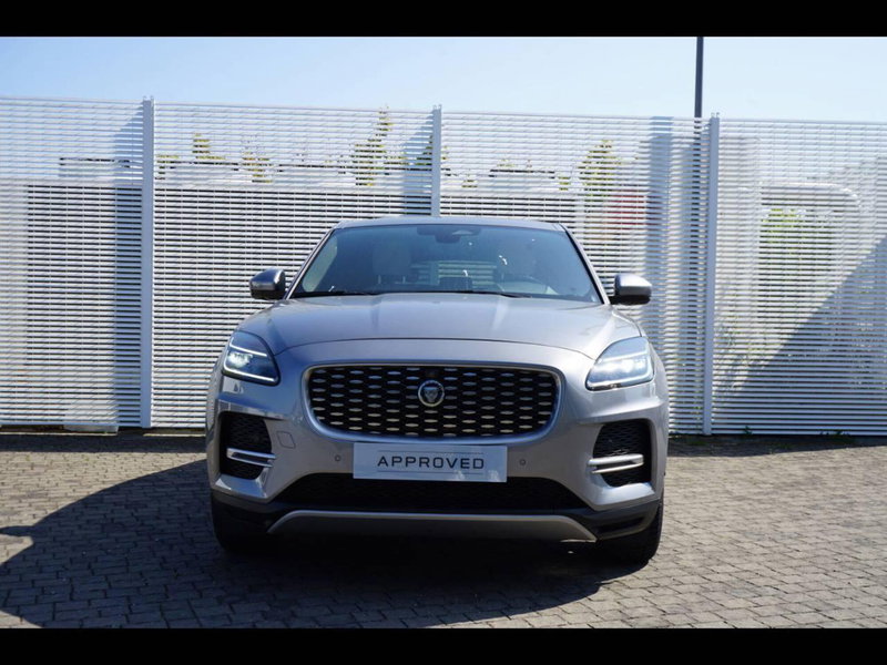 Jaguar E-Pace usata a Chieti (8)