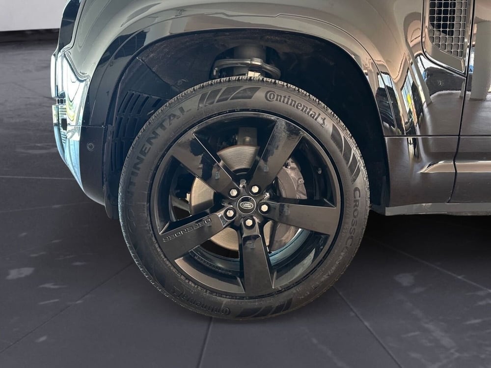 Land Rover Defender usata a Perugia (9)