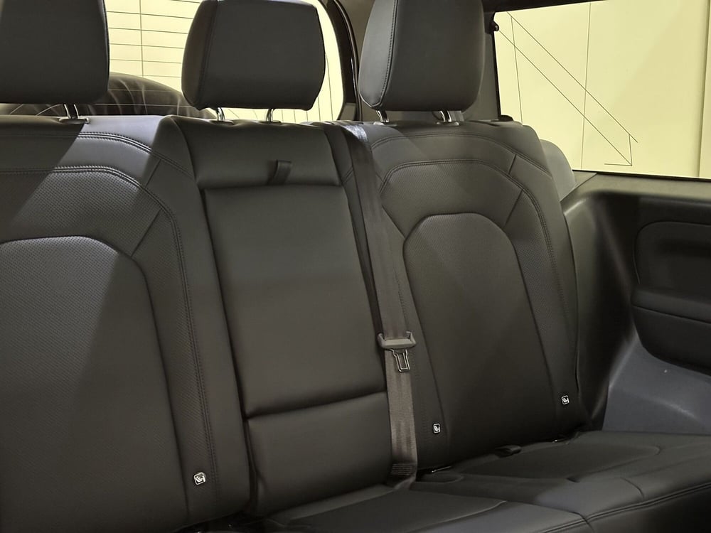 Land Rover Defender usata a Lodi (5)