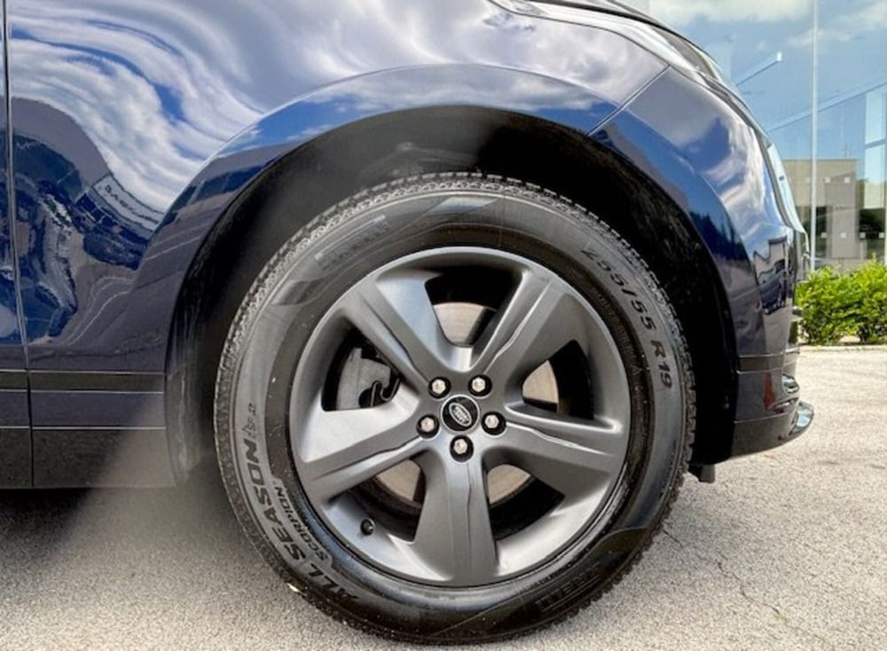 Land Rover Range Rover Velar usata a Pesaro-Urbino (9)