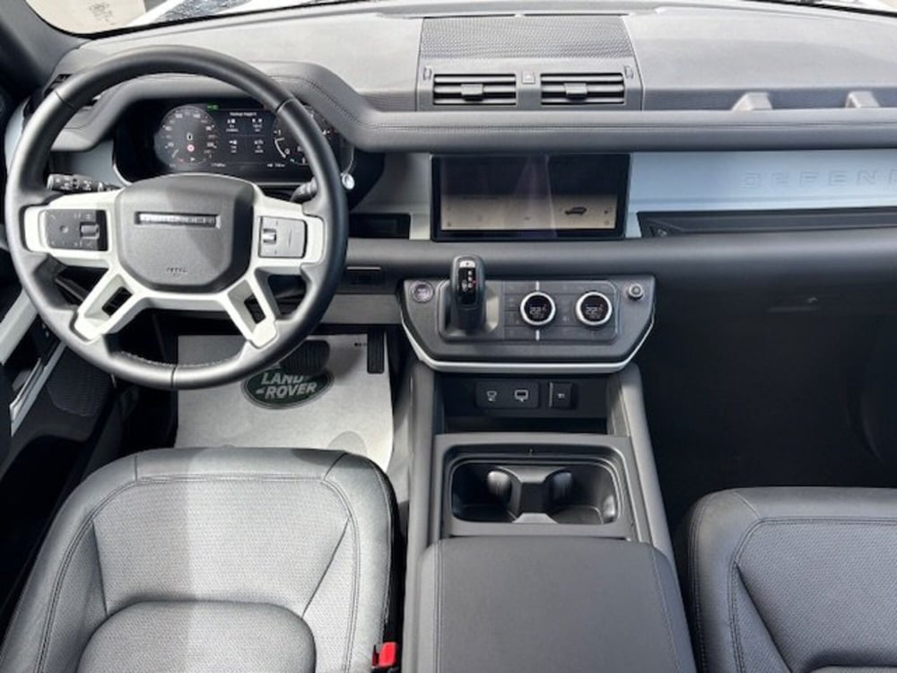 Land Rover Defender usata a Pesaro-Urbino (4)