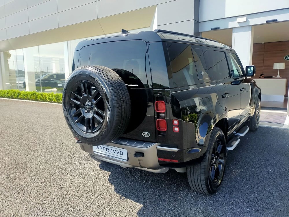 Land Rover Defender usata a Pesaro-Urbino (2)