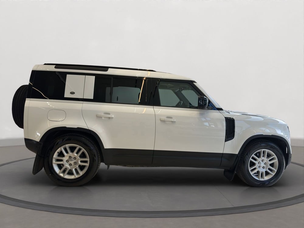 Land Rover Defender usata a Latina (5)