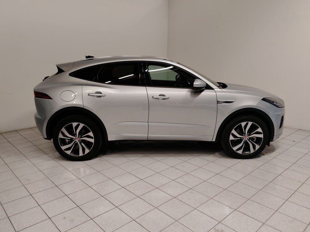 Jaguar E-Pace usata a Novara (6)