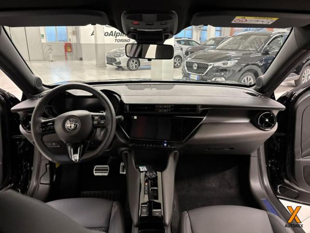 Alfa Romeo Junior nuova a Varese (17)
