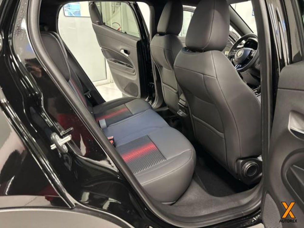 Alfa Romeo Junior nuova a Varese (20)