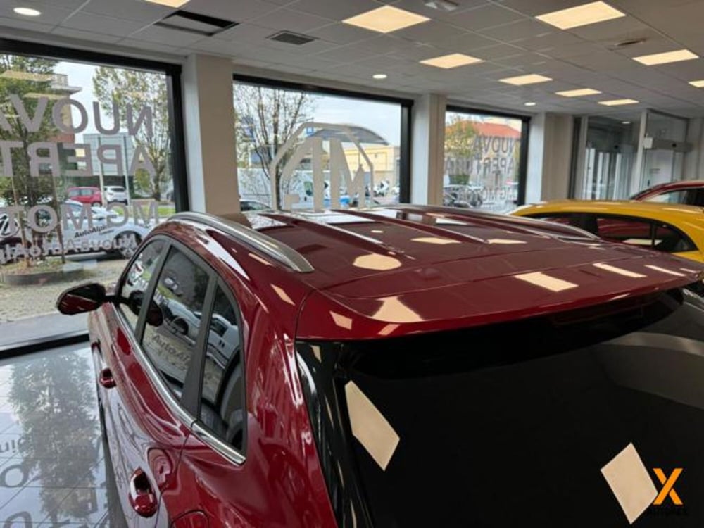 Mg ZS EV nuova a Varese (10)