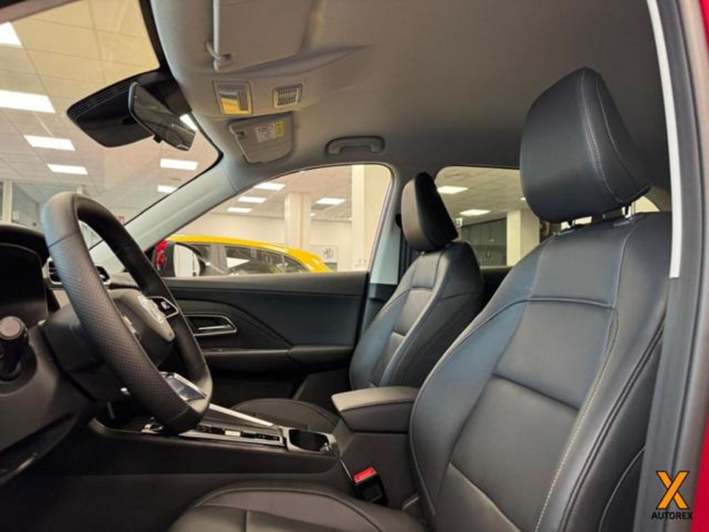 Mg ZS EV nuova a Varese (15)