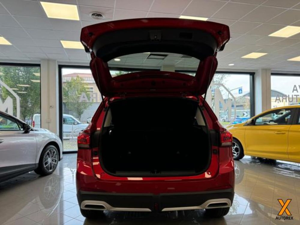 Mg ZS EV nuova a Varese (7)