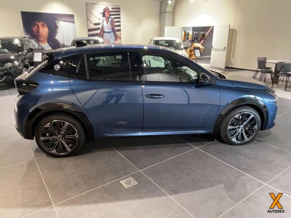Lancia Ypsilon nuova a Varese (5)