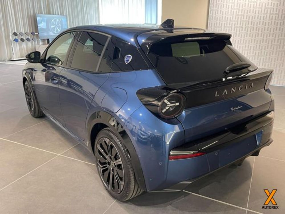 Lancia Ypsilon nuova a Varese (9)