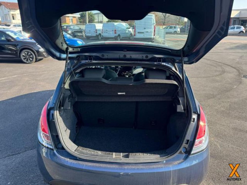 Lancia Ypsilon usata a Varese (7)