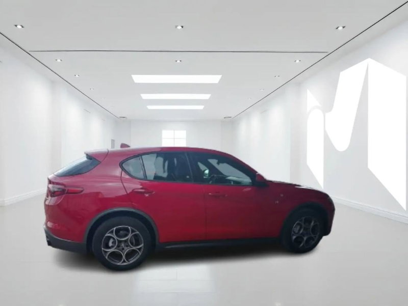 Alfa Romeo Stelvio usata a Latina (2)