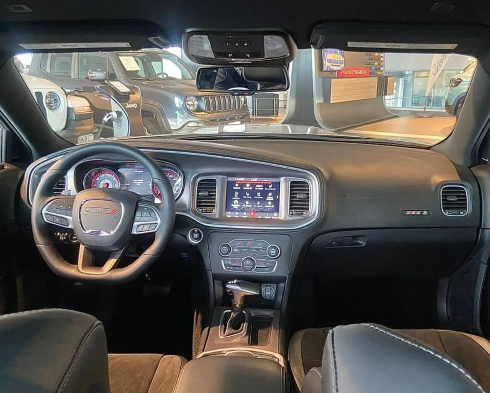 Dodge Charger nuova a Latina (10)