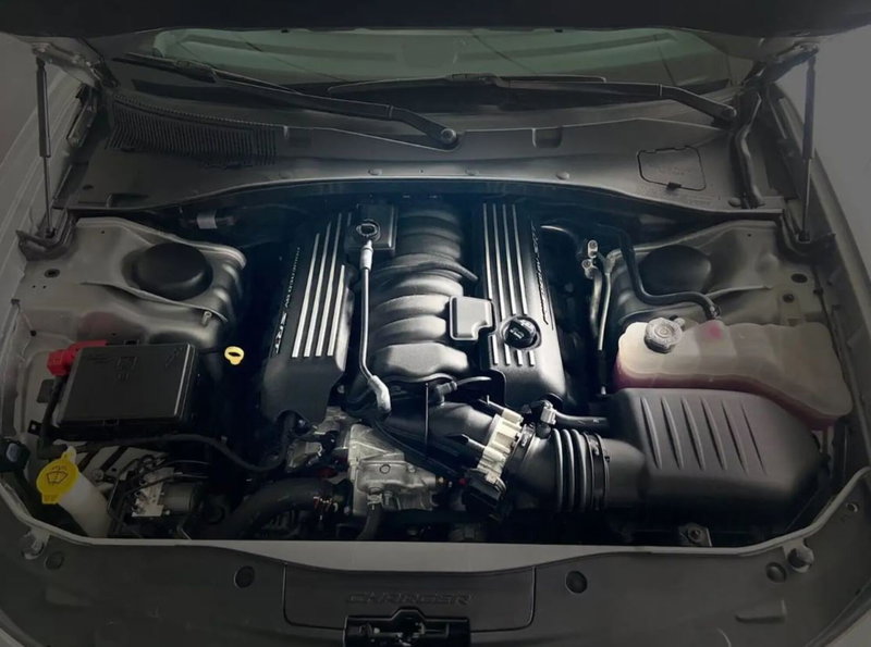 Dodge Charger nuova a Latina (9)