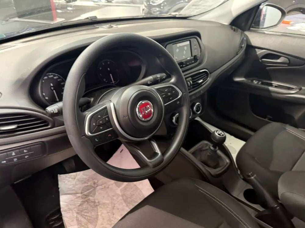 Fiat Tipo Station Wagon nuova a Latina (7)