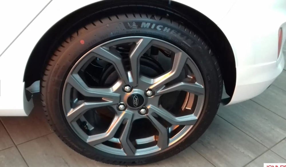 Ford Fiesta nuova a Latina (5)