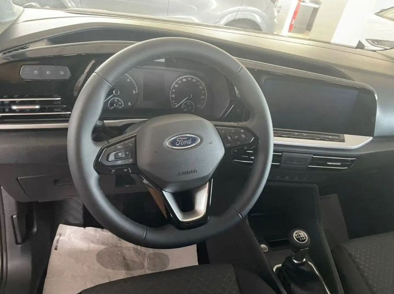 Ford Tourneo Connect nuova a Latina (5)