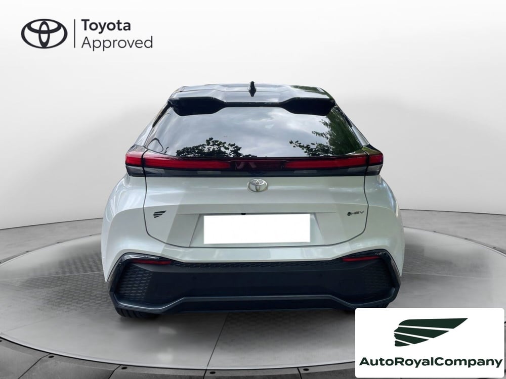 Toyota Toyota C-HR nuova a Roma (5)