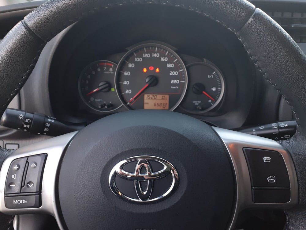 Toyota Yaris usata a Modena (11)