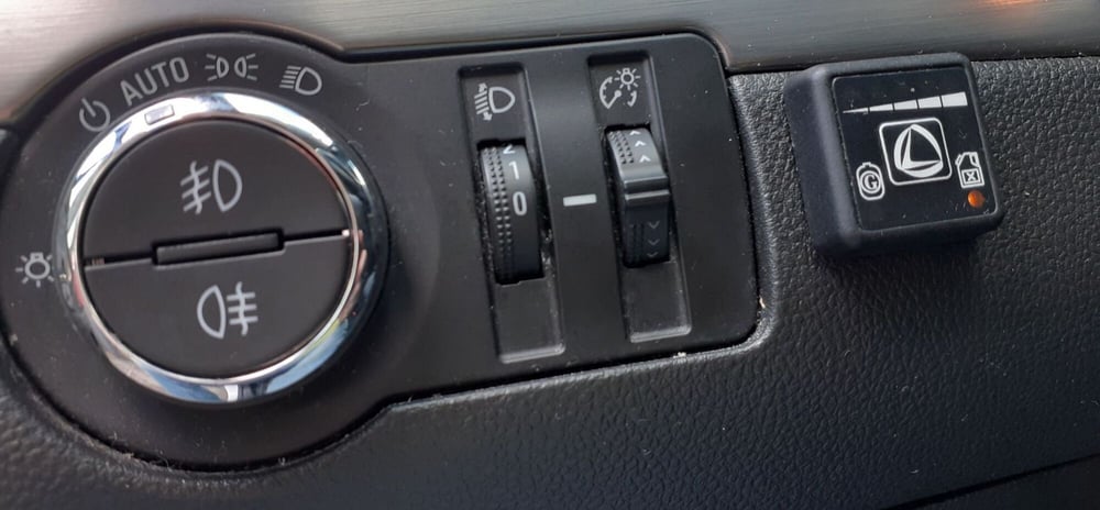Opel Mokka usata a Modena (9)