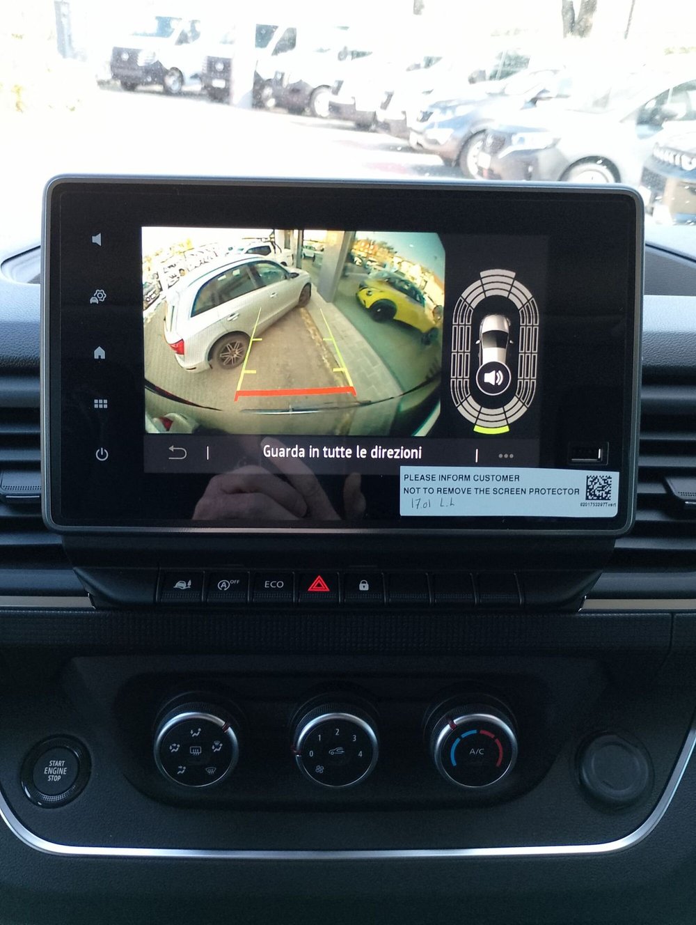 Nissan Primastar nuova a Modena (12)