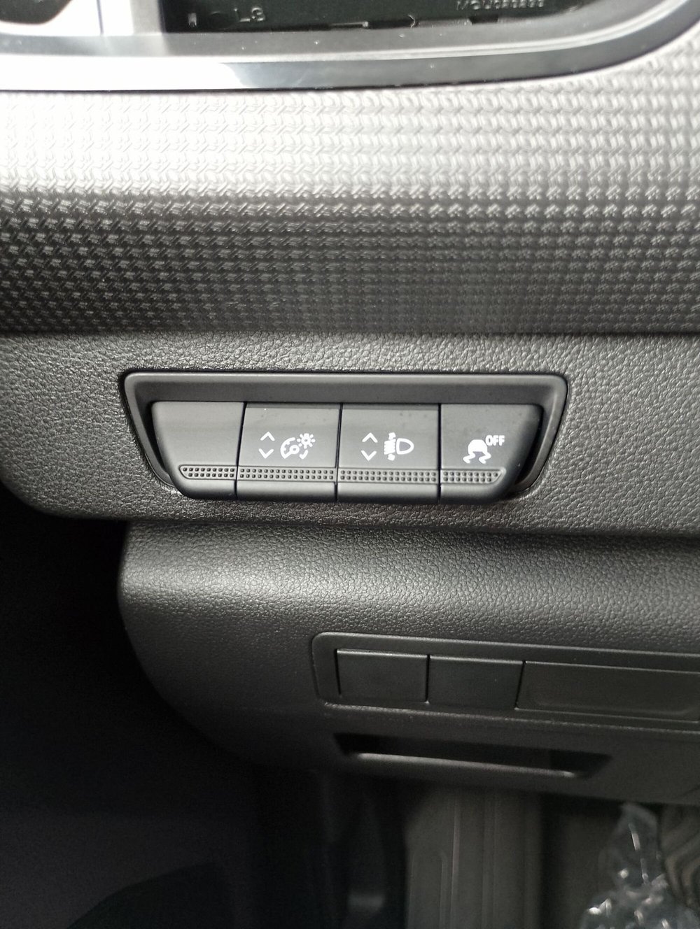 Nissan Townstar nuova a Modena (17)