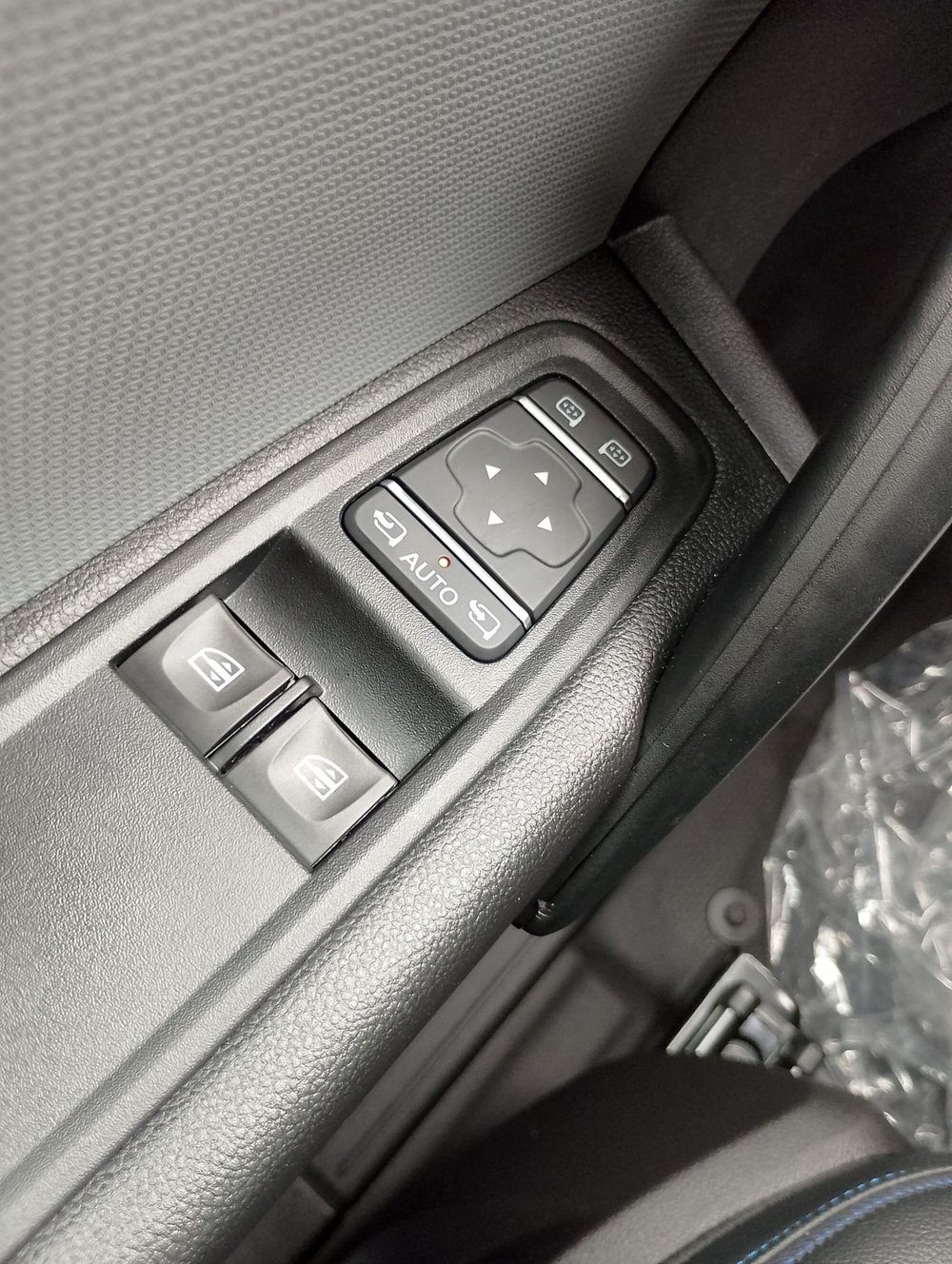 Nissan Townstar nuova a Modena (18)