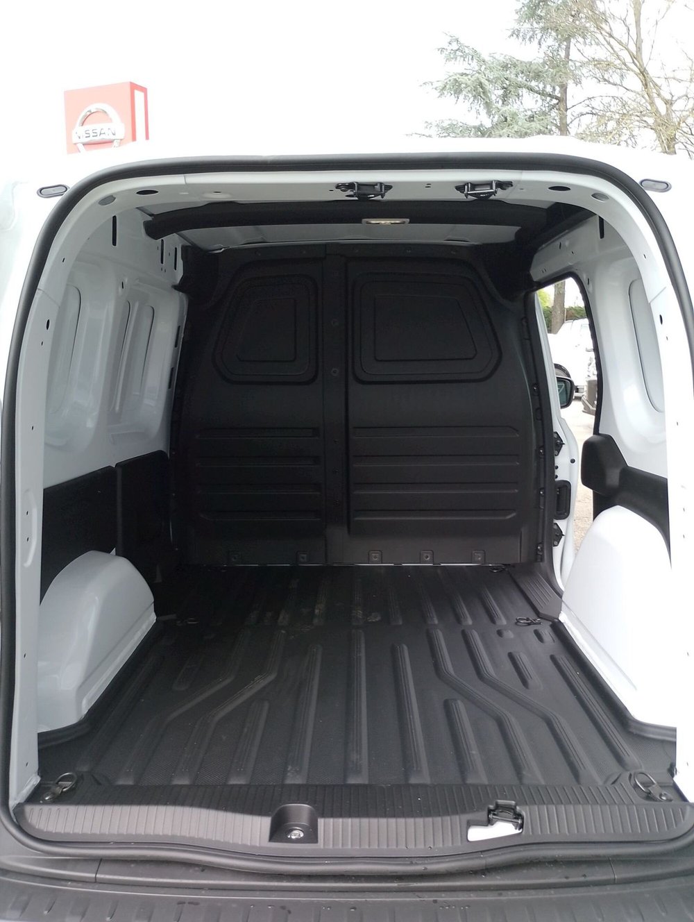 Nissan Townstar nuova a Modena (7)