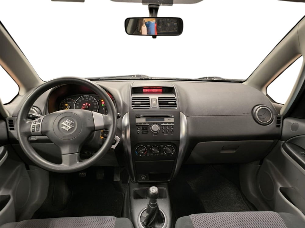 Suzuki SX4 usata a Udine (11)