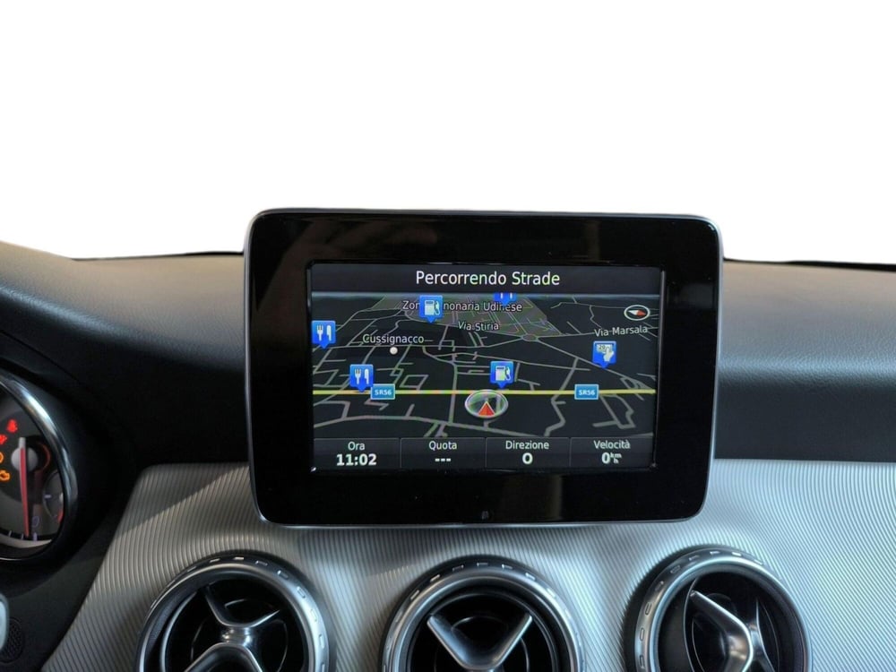 Mercedes-Benz GLA SUV usata a Udine (13)