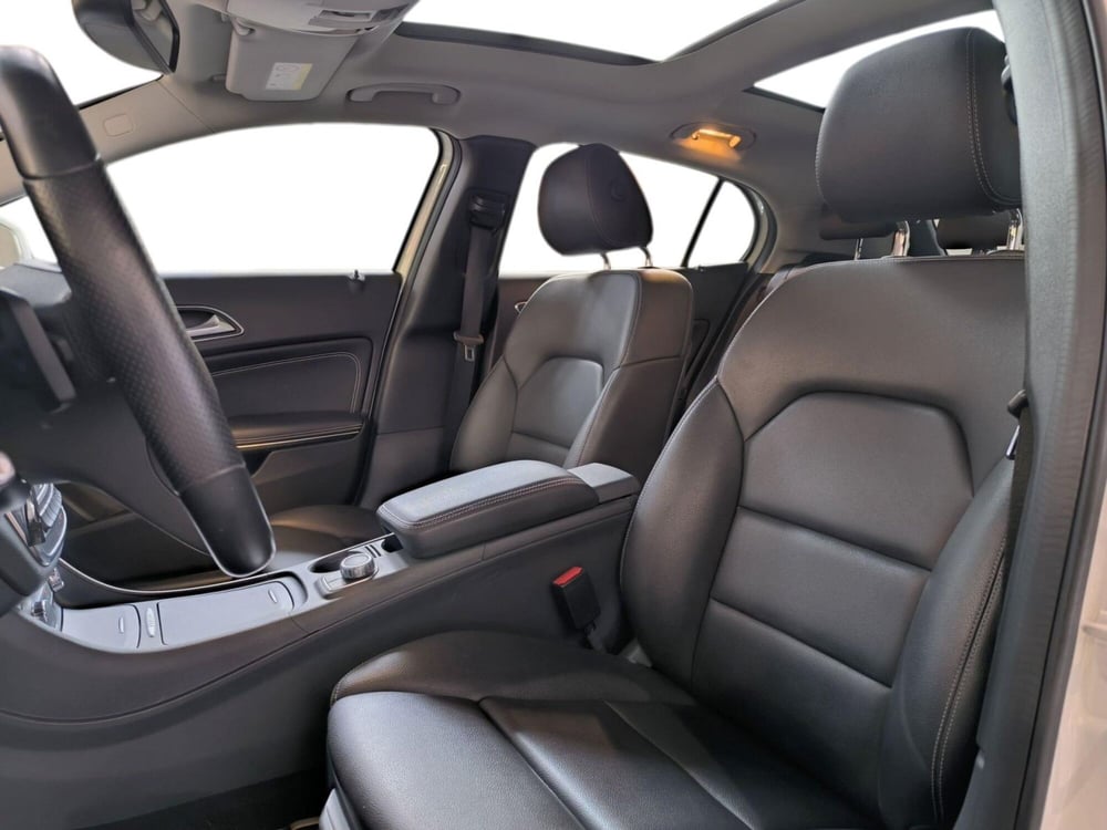 Mercedes-Benz GLA SUV usata a Udine (8)