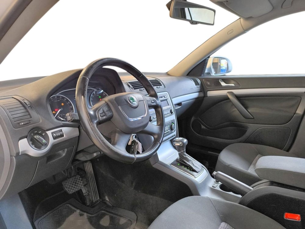 Skoda Octavia Station Wagon usata a Udine (10)