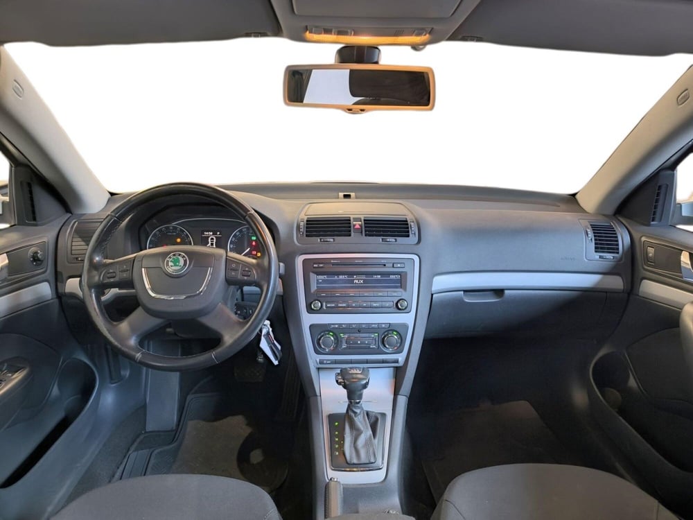 Skoda Octavia Station Wagon usata a Udine (11)