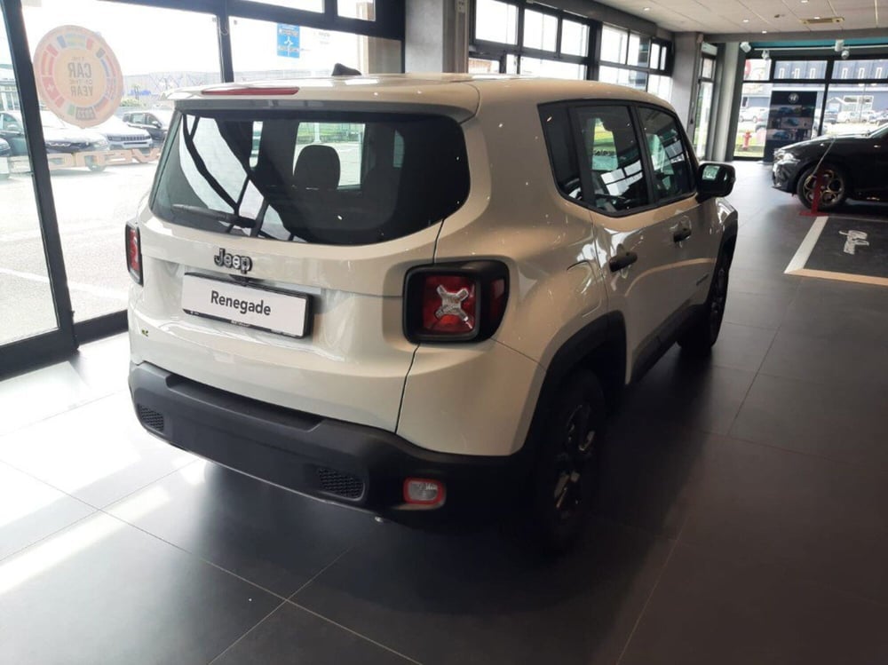 Jeep Renegade nuova a Verona (2)