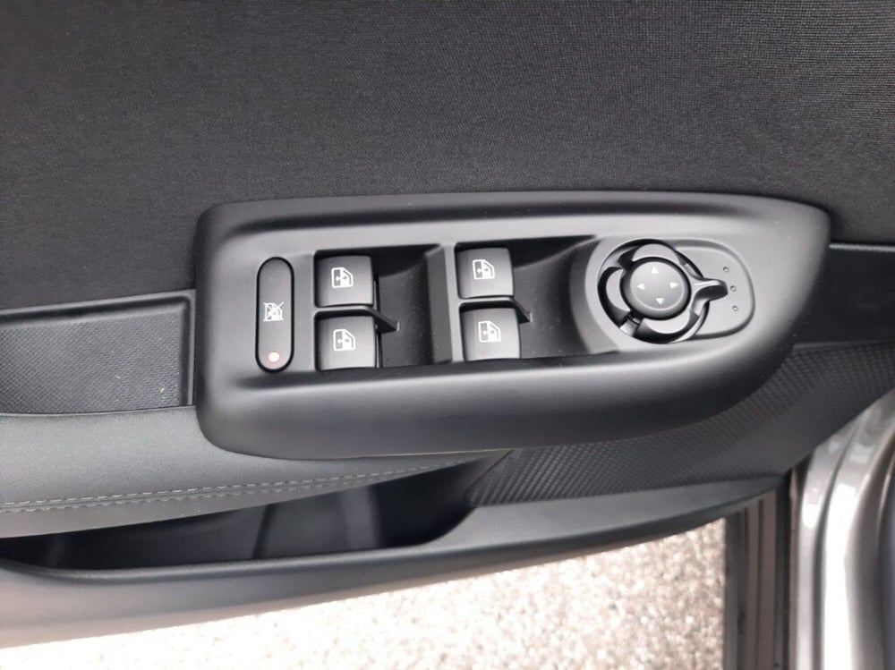 Alfa Romeo Tonale nuova a Verona (12)