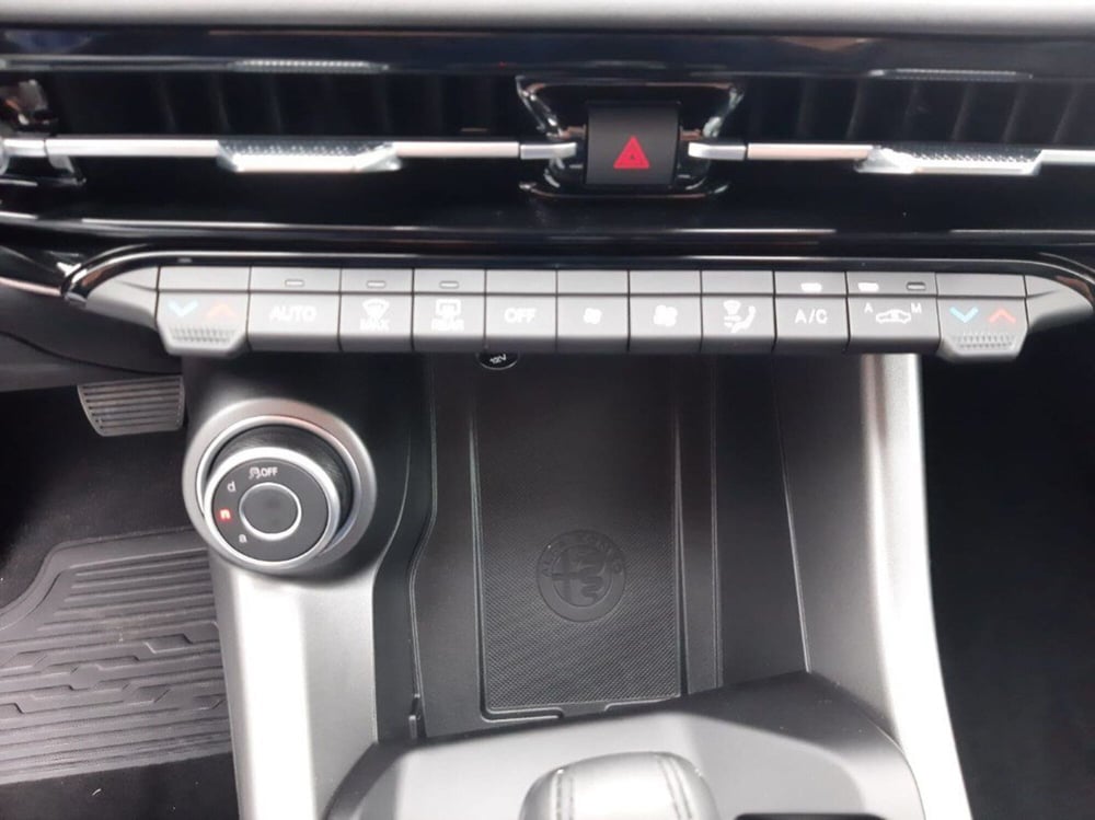 Alfa Romeo Tonale nuova a Verona (17)