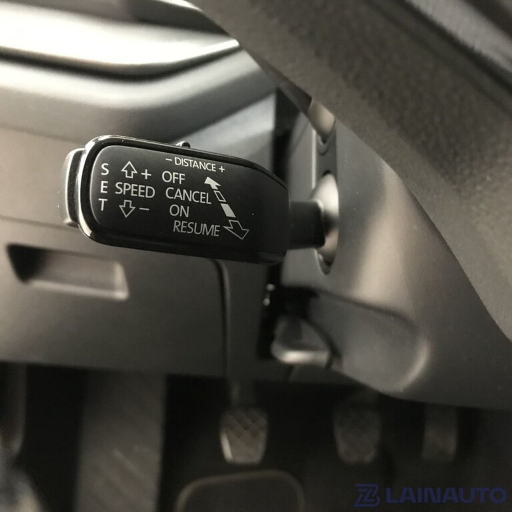 Skoda Octavia Station Wagon usata a Milano (14)