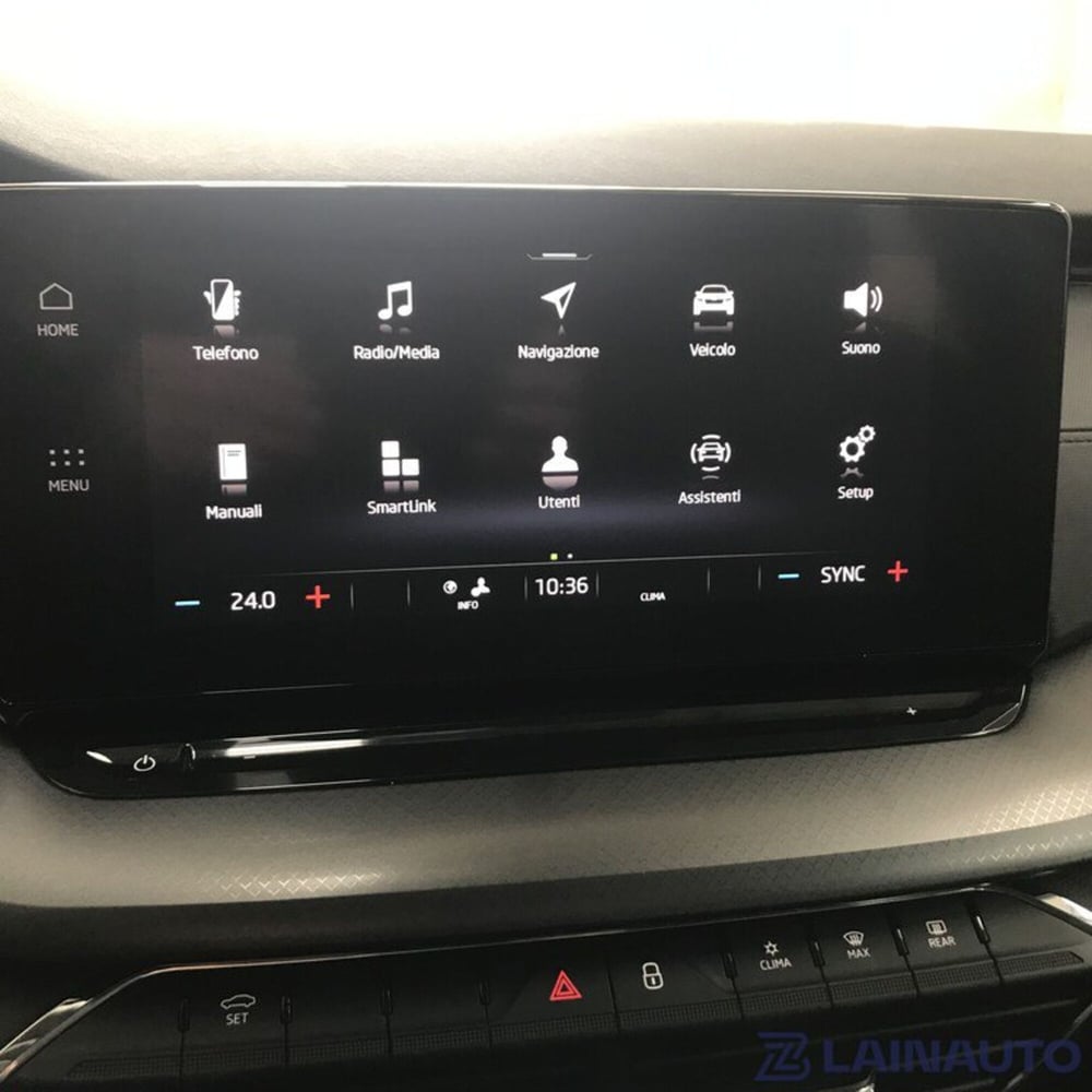 Skoda Octavia Station Wagon usata a Milano (16)