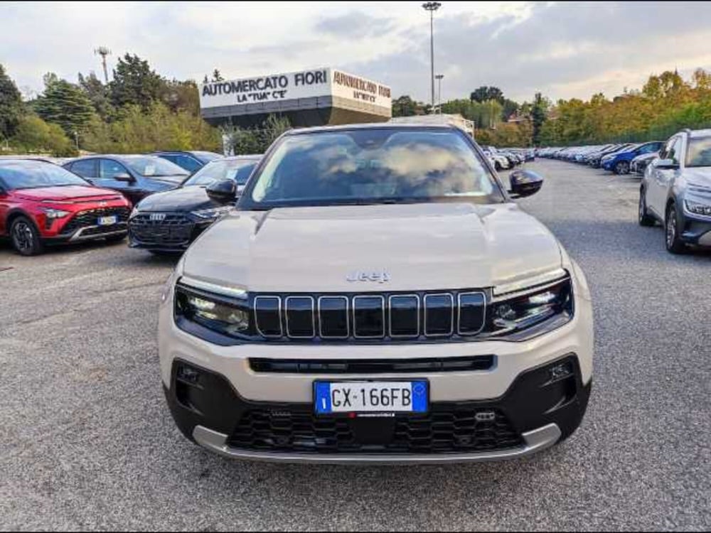 Jeep Avenger nuova a Latina (5)