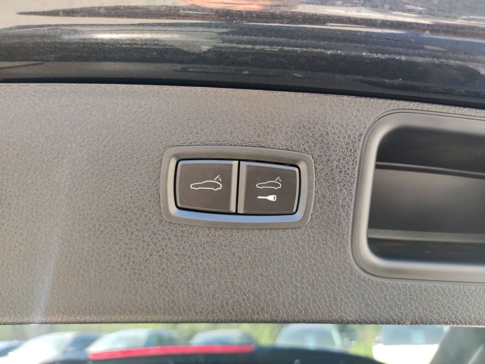 Porsche Macan usata a Latina (11)