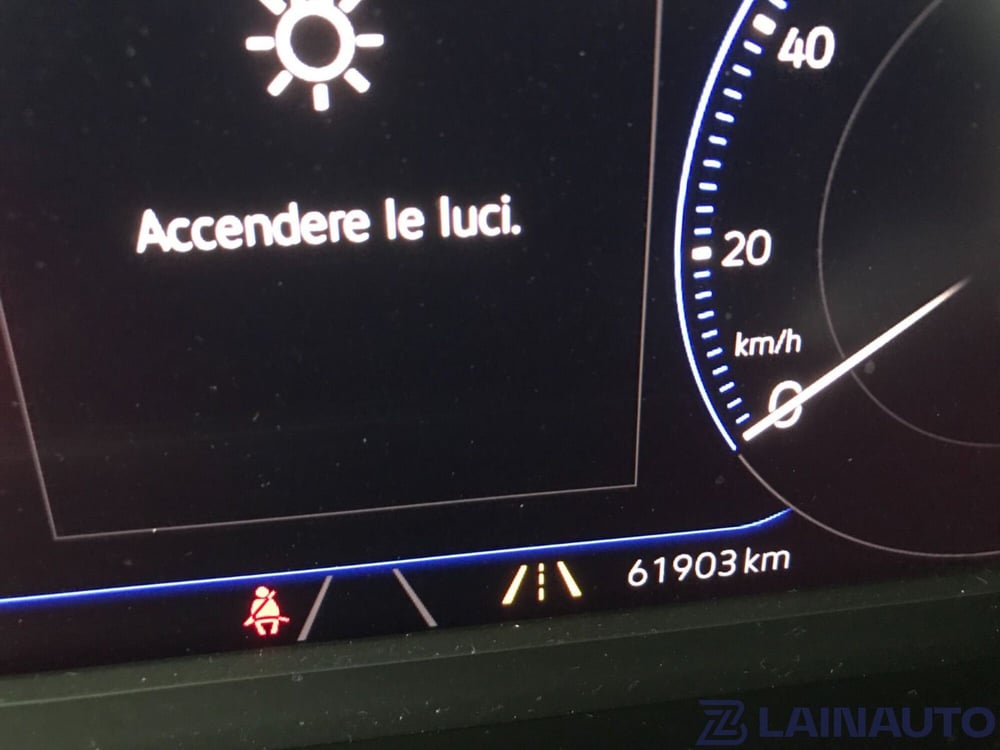 Volkswagen T-Roc usata a Milano (16)