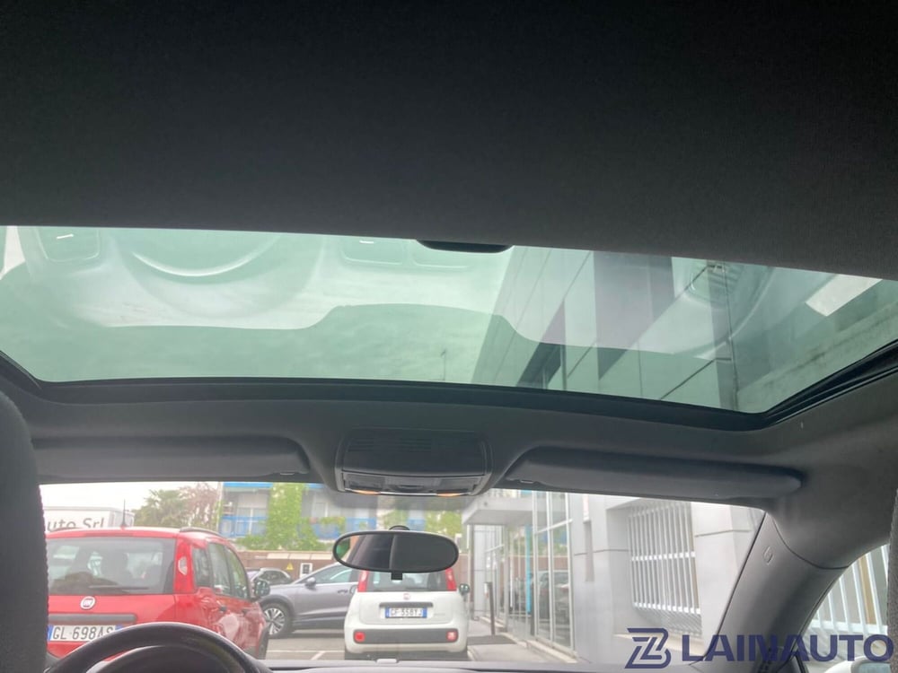Volkswagen Scirocco usata a Milano (9)