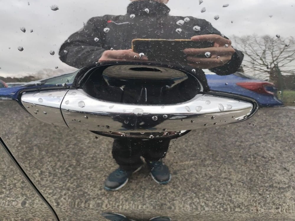 Jeep Avenger nuova a Latina (9)