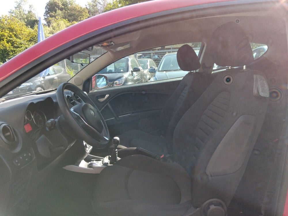 Alfa Romeo MiTo usata a Latina (13)