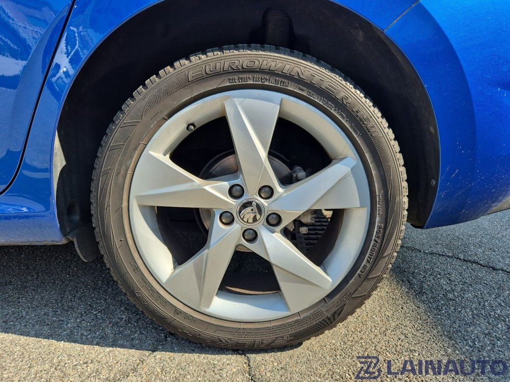 Skoda Scala usata a Milano (13)
