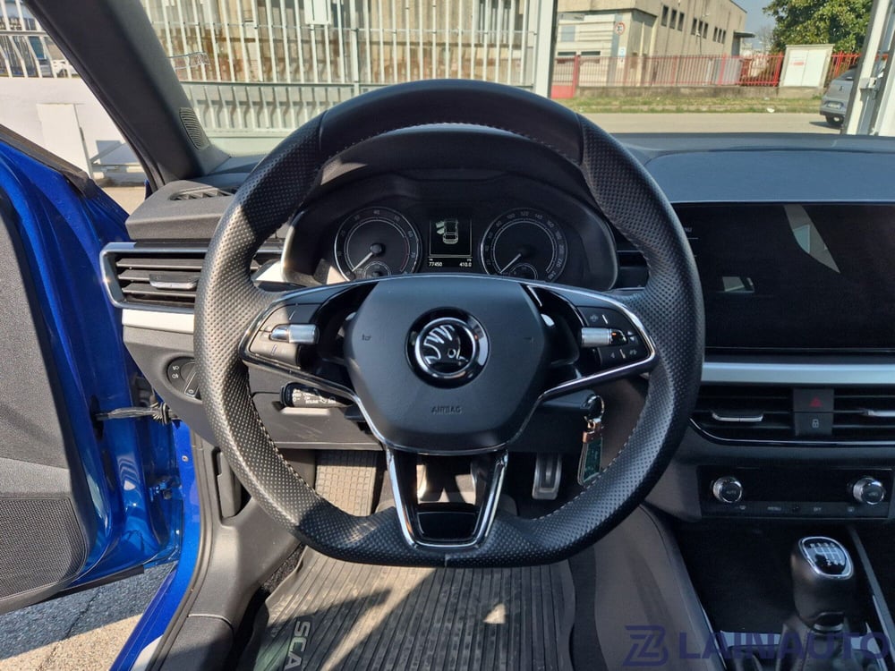 Skoda Scala usata a Milano (17)