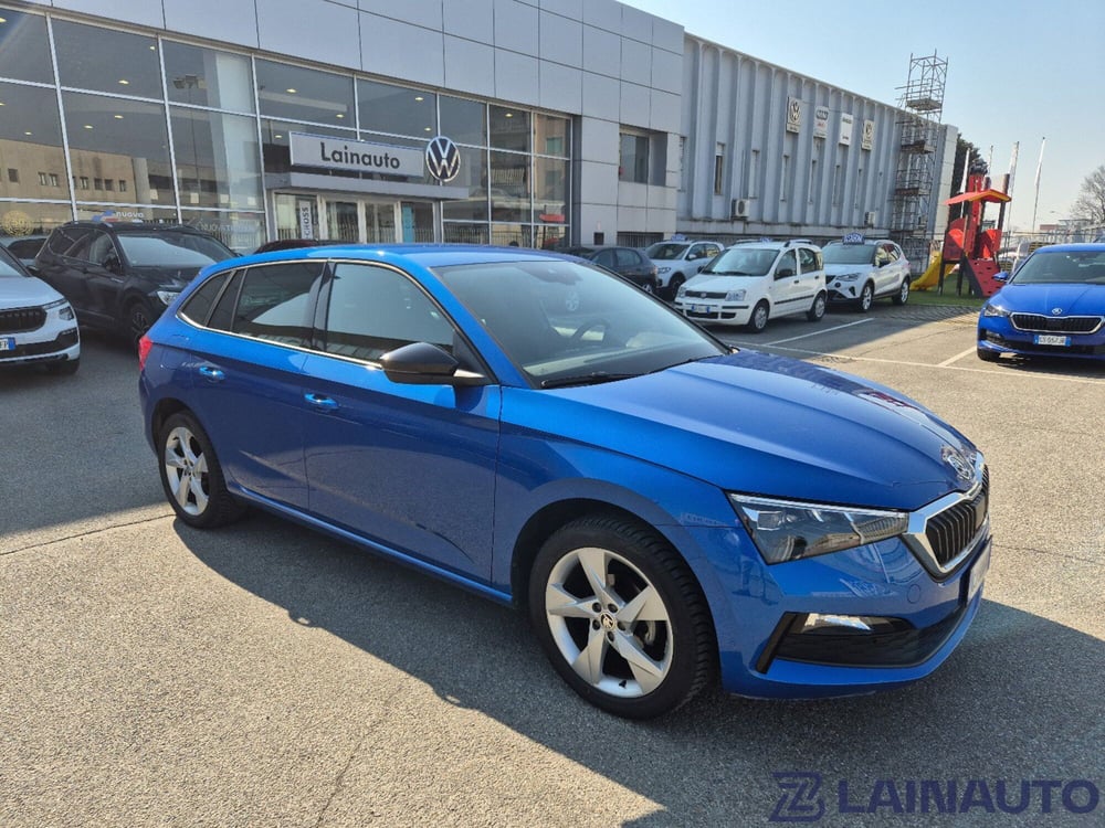 Skoda Scala usata a Milano (3)